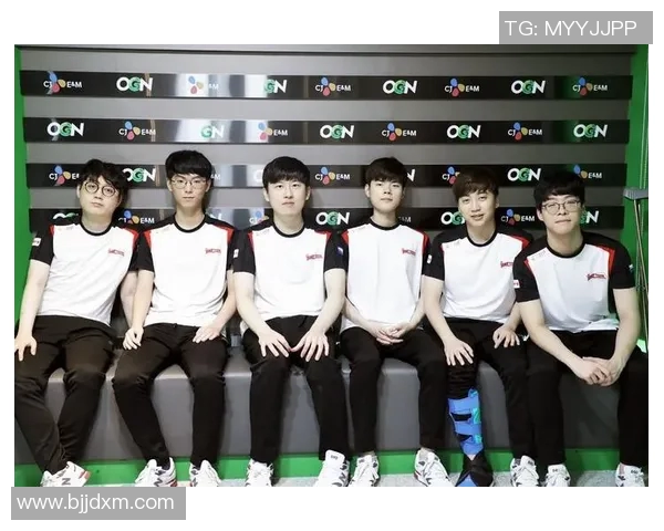 DOTA2团队协作排名创新高LNG战队在S15LOL赛季中表现亮眼